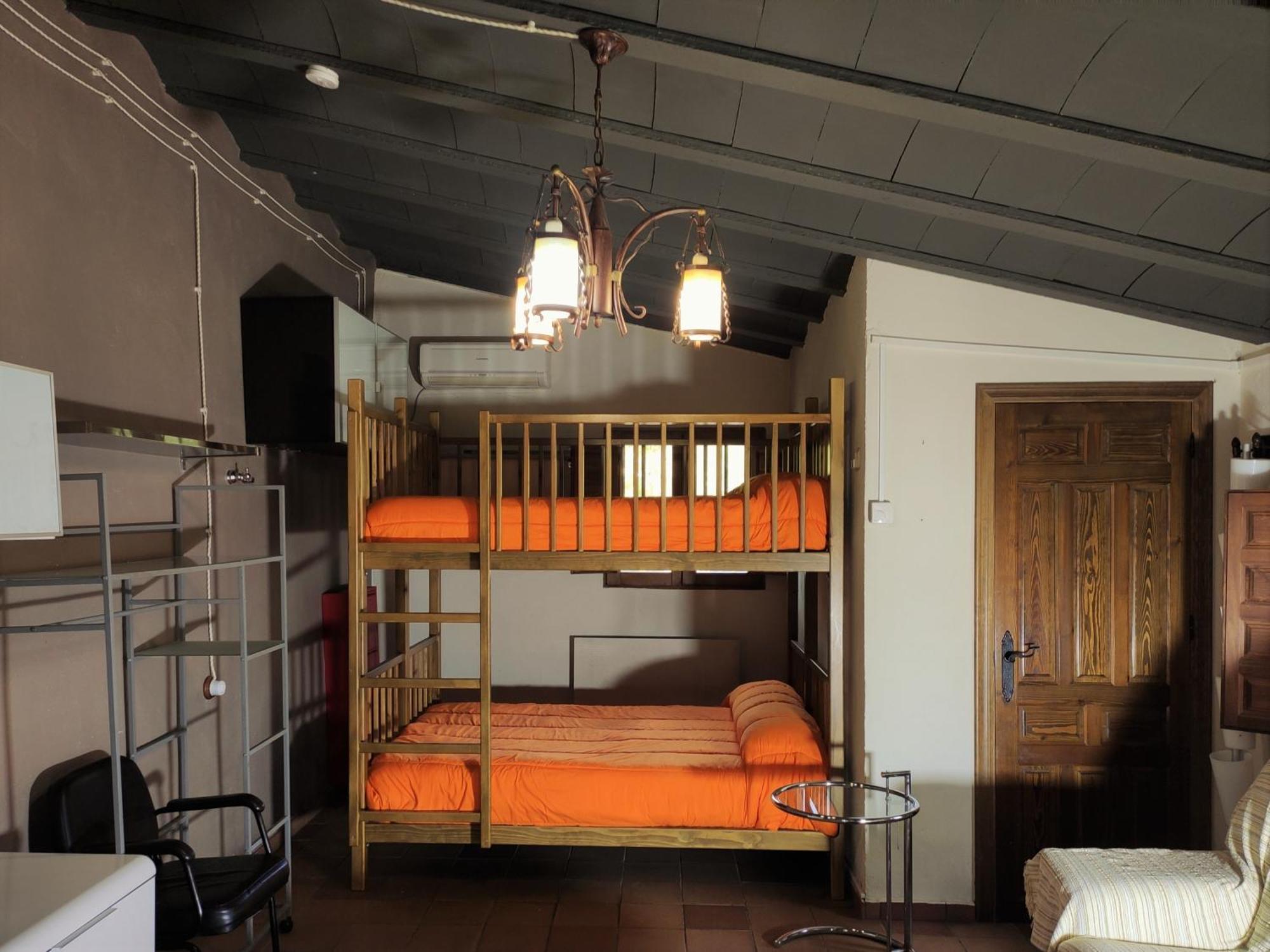 Camping Las Nogueras De Нерпио Экстерьер фото